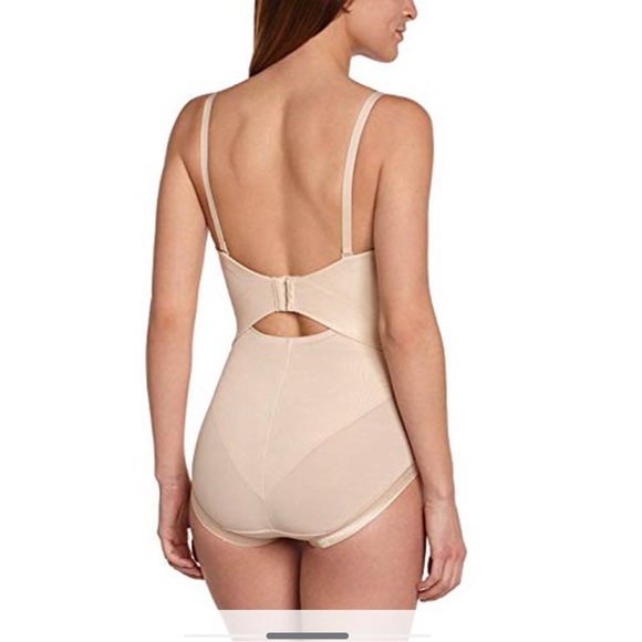 Maidenform Women's Body Shaper With Built-In Bra & Anti-Static Shapewear Sz 40D - Picture 2 of 6